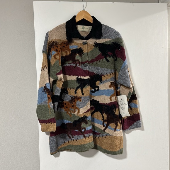 Vintage Horse Pattern Cardigan - Picture 10 of 12